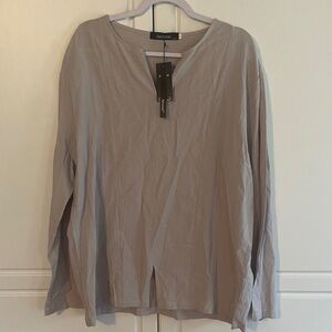 Women's Long Sleeve V-Neck Tunic Top in Light Taupe